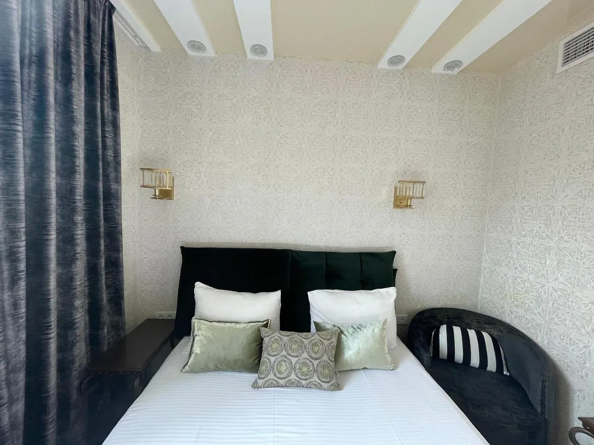 Apartment Tamarioni تبليسي